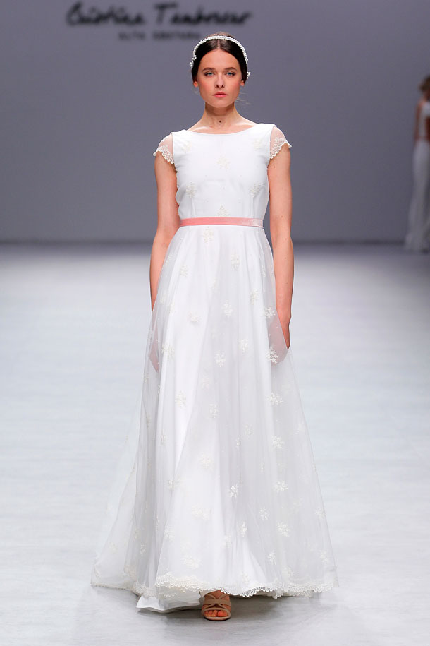 ilovebrides.pt Cristina Tamborero Coleção 2020 Vestidos de noiva